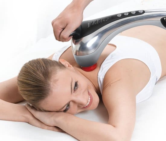 Làm sao biết bạn đang sử dụng máy massage sai cách? Dấu hiệu và cách khắc phục