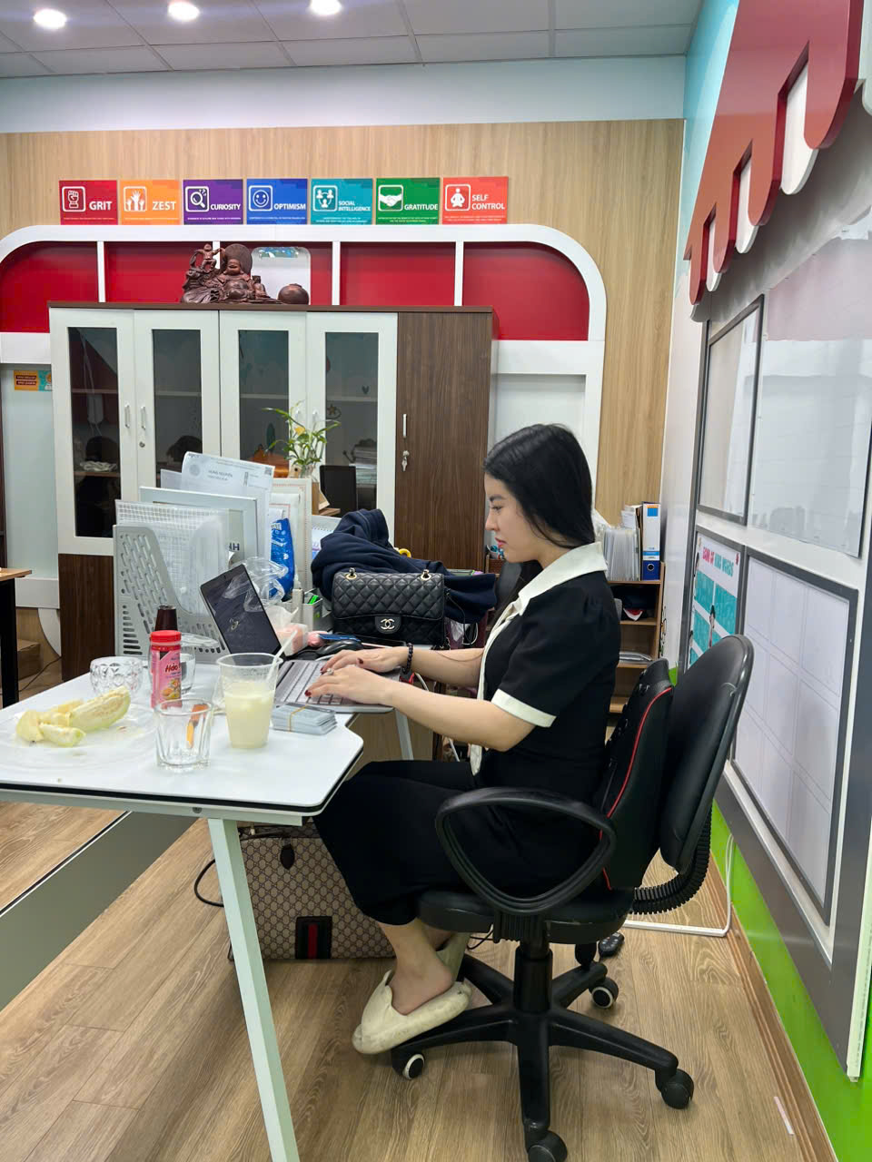Bí quyết chọn mua máy massage phù hợp theo độ tuổi